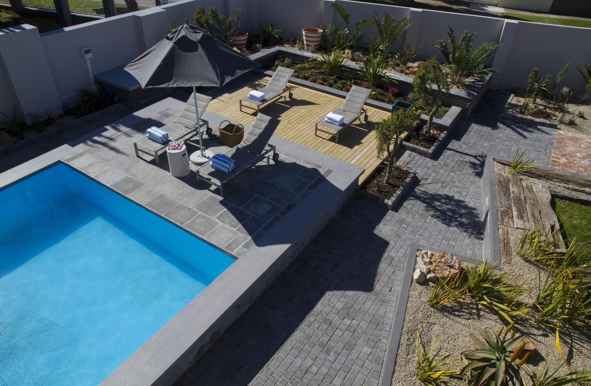 Ocean Bay Guesthouse Port Elizabeth Exteriör bild