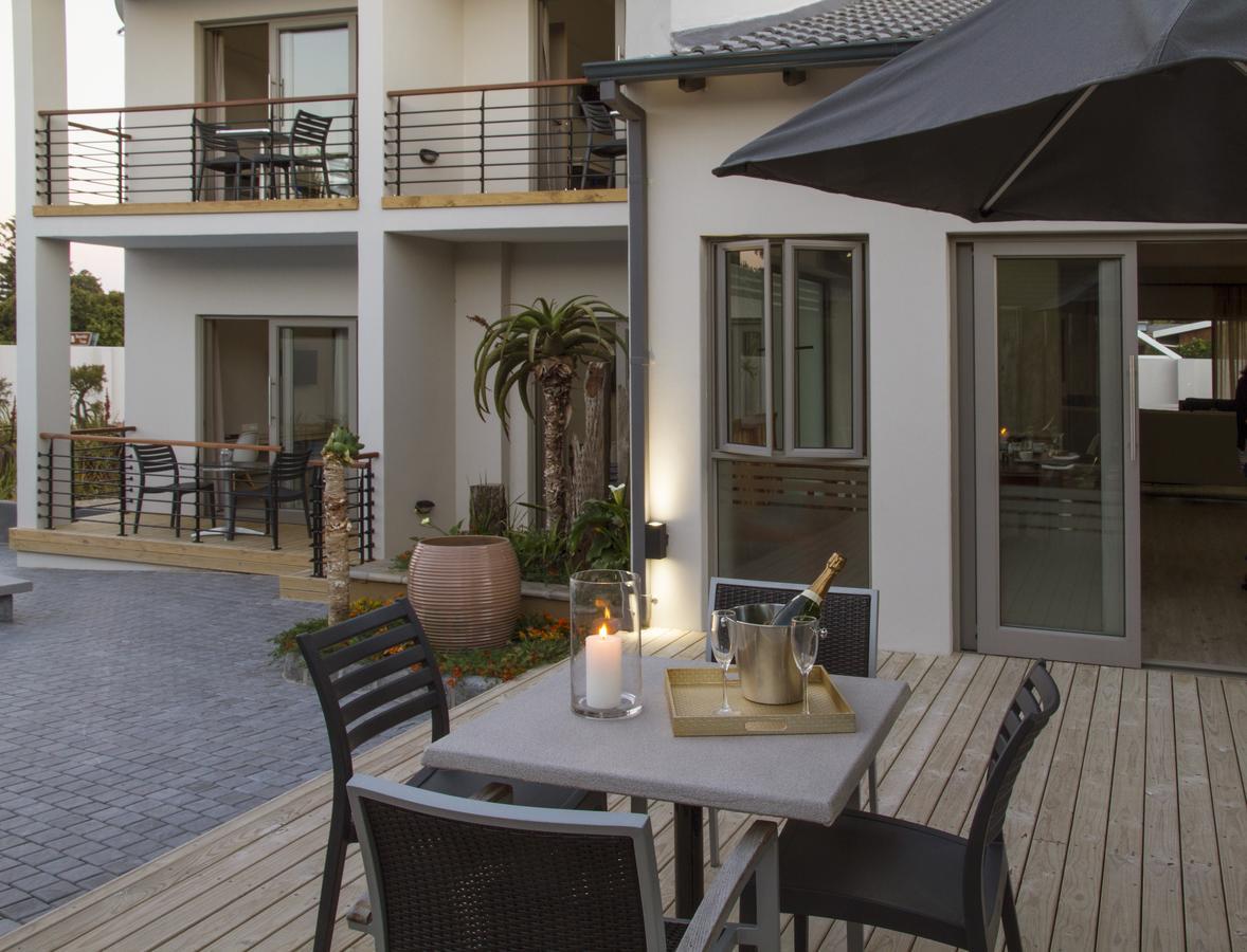Ocean Bay Guesthouse Port Elizabeth Exteriör bild